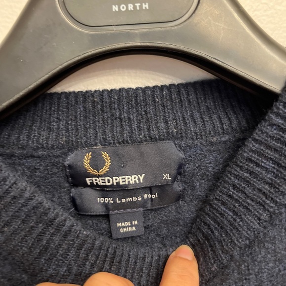 Fred Perry Lambswool tight knit pullover - Picture 4 of 6